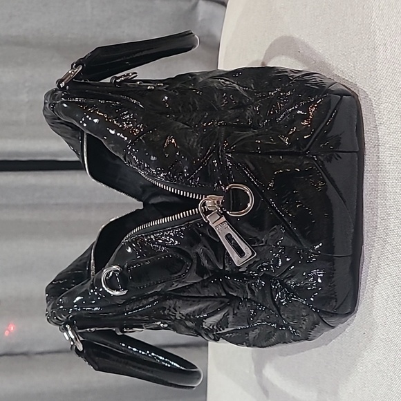 PRADA Vernis Chevron Dome Satchel in Nero Bowler Handbag W/ Shoulder Strap MINT - Picture 9 of 16